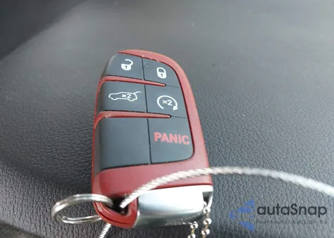 2018 Jeep Grand Cherokee Trackhawk 4X4 z USA, uszkodzony, nr VIN 1C4RJFN91JC349974